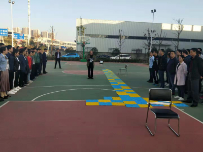 齊心協(xié)力，心系你我——天虹彩印開展早會團建活動
